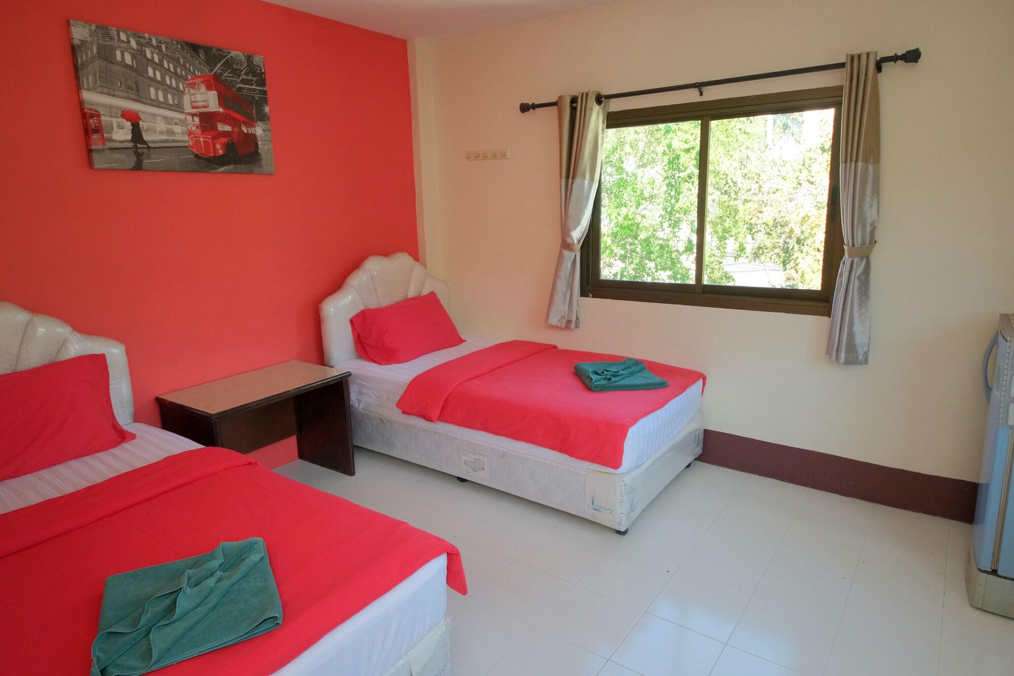 Pineapple Guesthouse Karon Exteriér fotografie