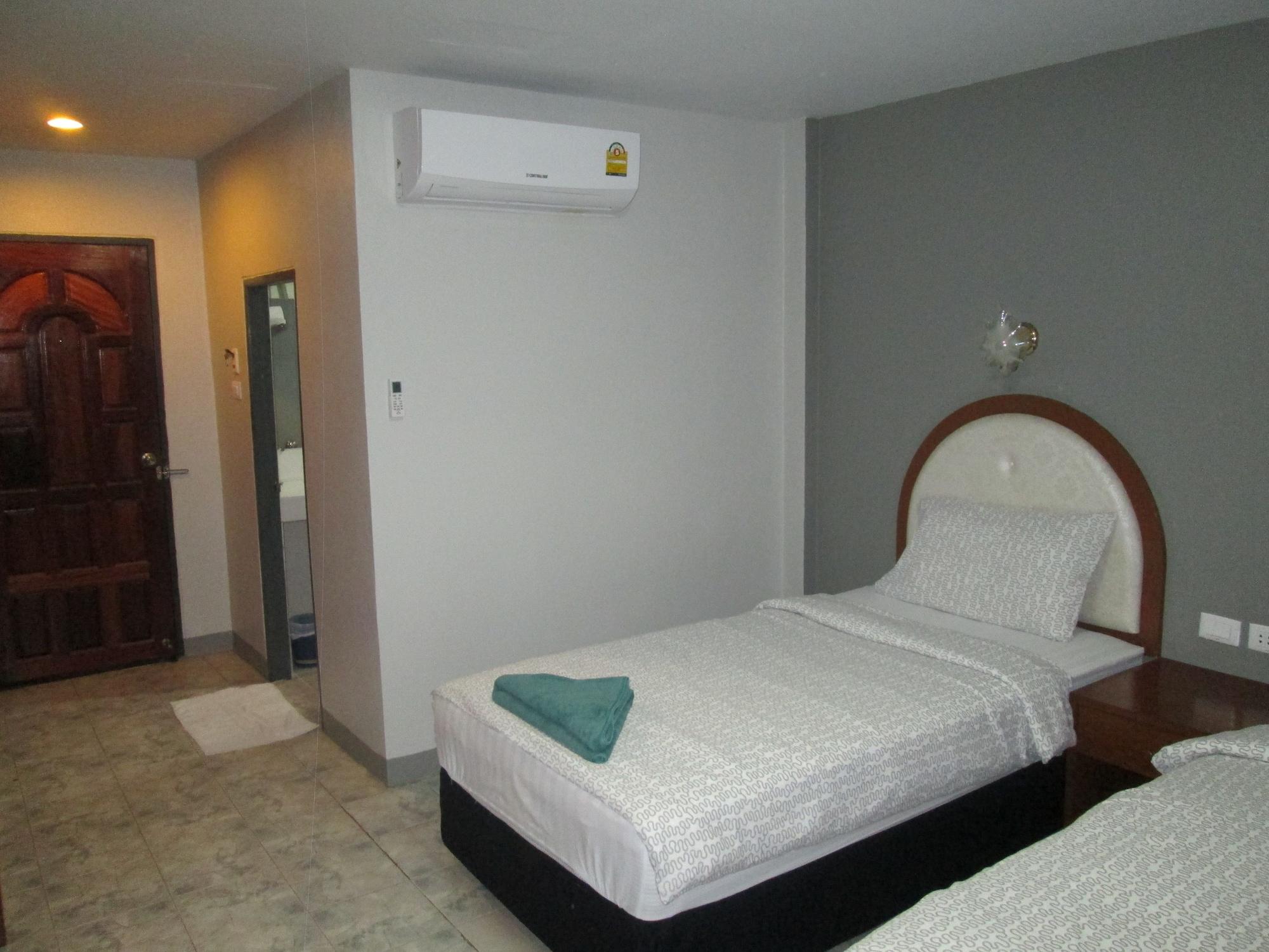 Pineapple Guesthouse Karon Exteriér fotografie
